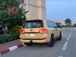 تويوتا لاندكروزر